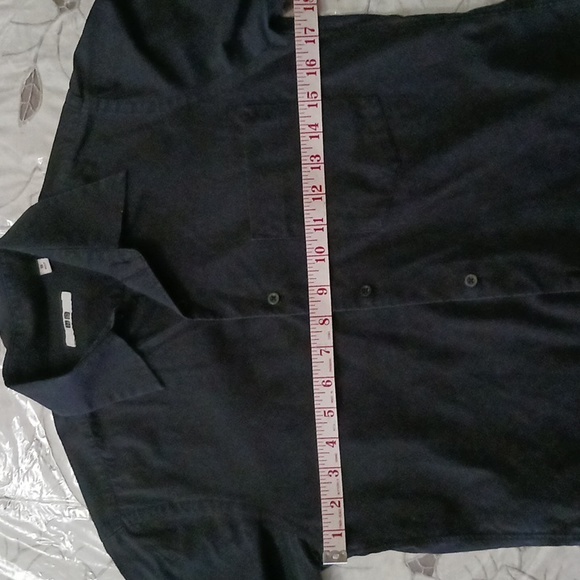 Uniqlo Men's Dress Shirt - Picture 7 of 7
